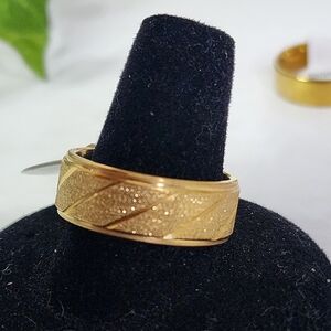 Gold Shimmer Band Ring Unisex